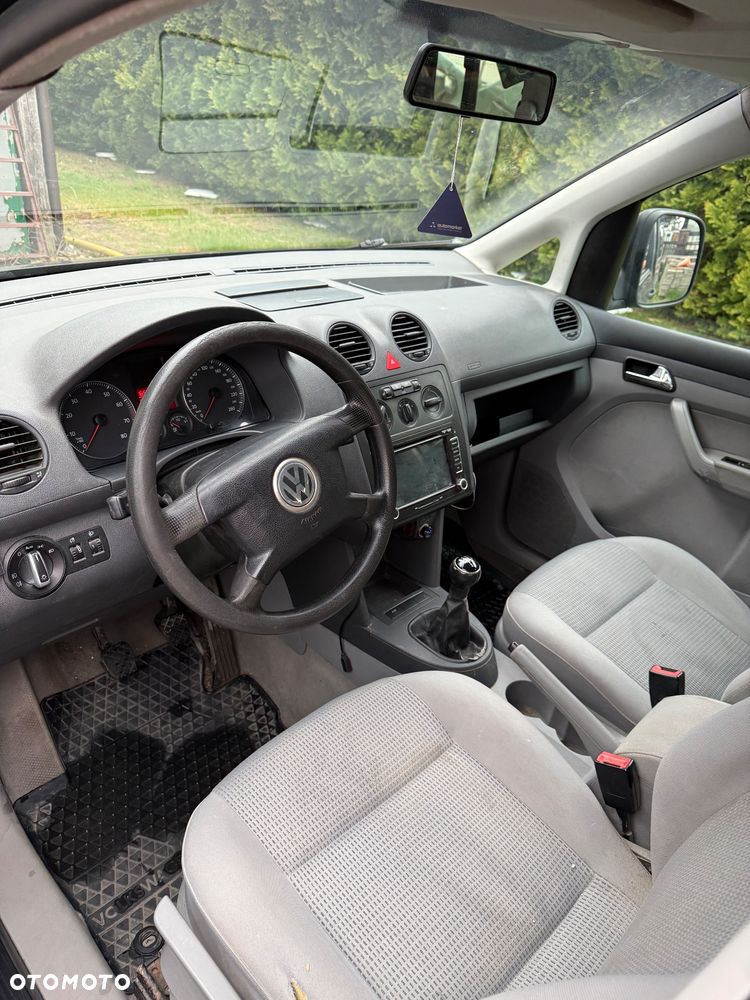 Volkswagen Caddy - 16