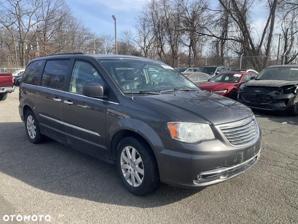 Chrysler Town & Country 3.6 Touring - 28