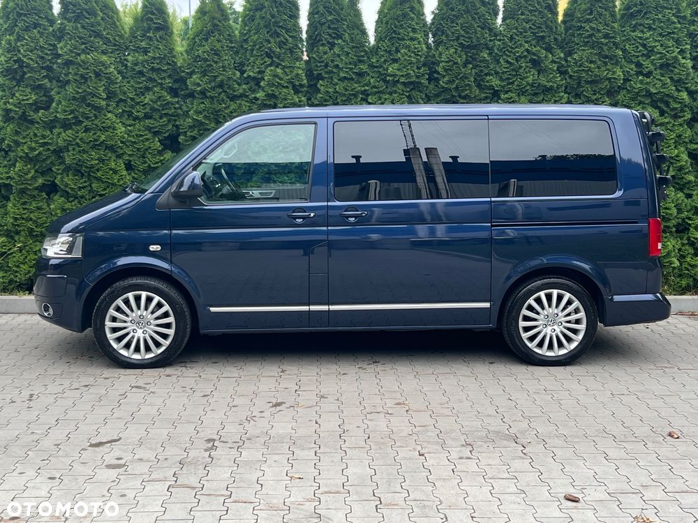 Volkswagen Multivan - 11