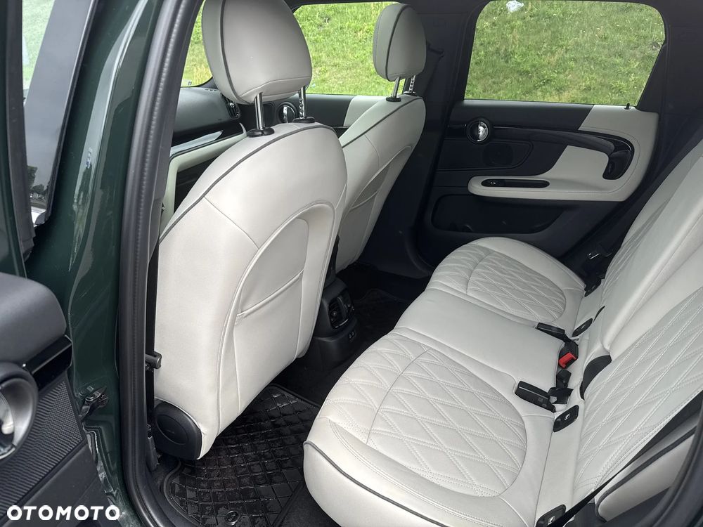 MINI John Cooper Works - 14