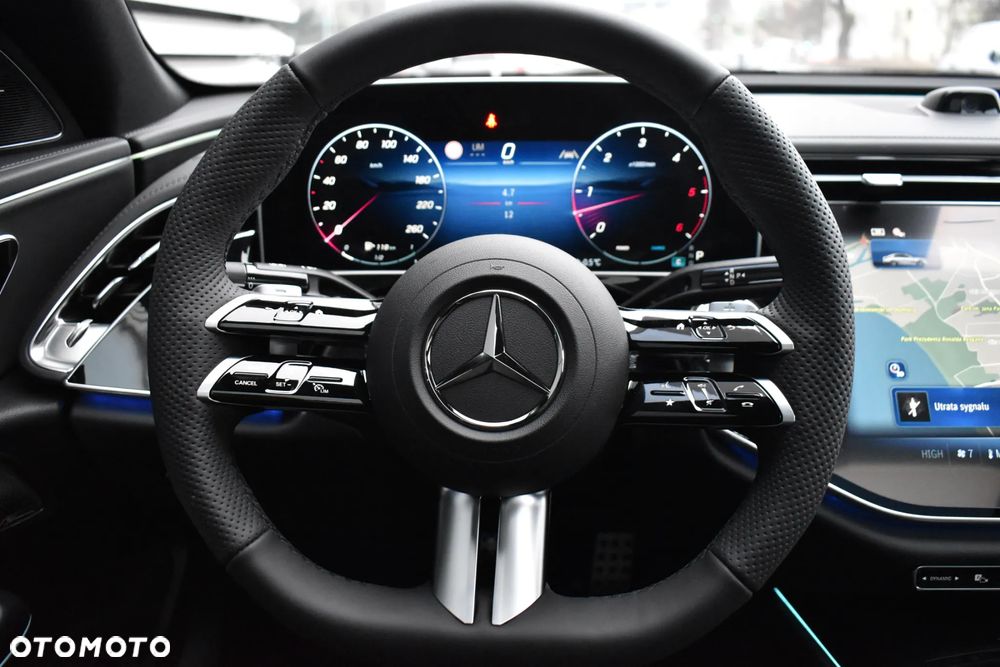 Mercedes-Benz Klasa E - 15