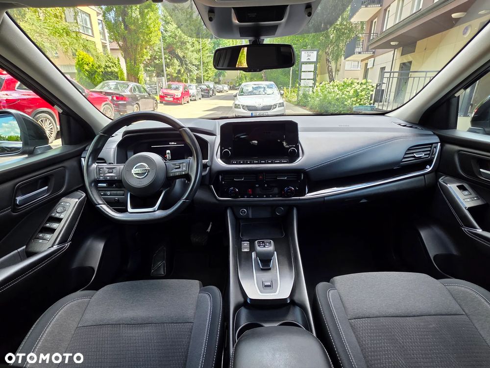 Nissan Qashqai 1.3 DIG-T N-Connecta DCT - 9
