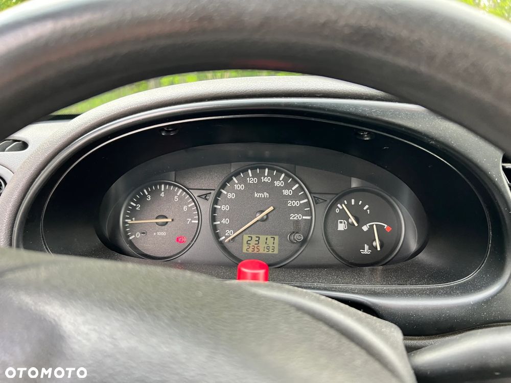 Ford Fiesta 1.3 Ghia - 12