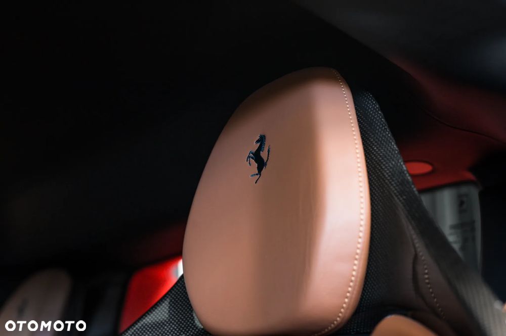 Ferrari 296 GTB - 25