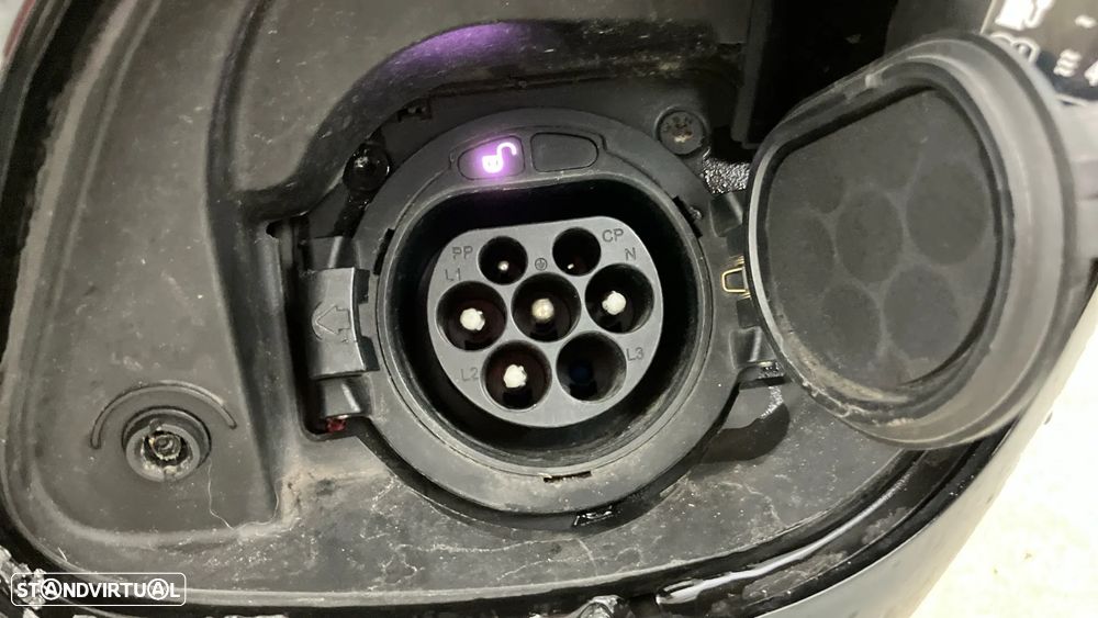 Mercedes-Benz E 300 e Station 9G-TRONIC Avantgarde - 16