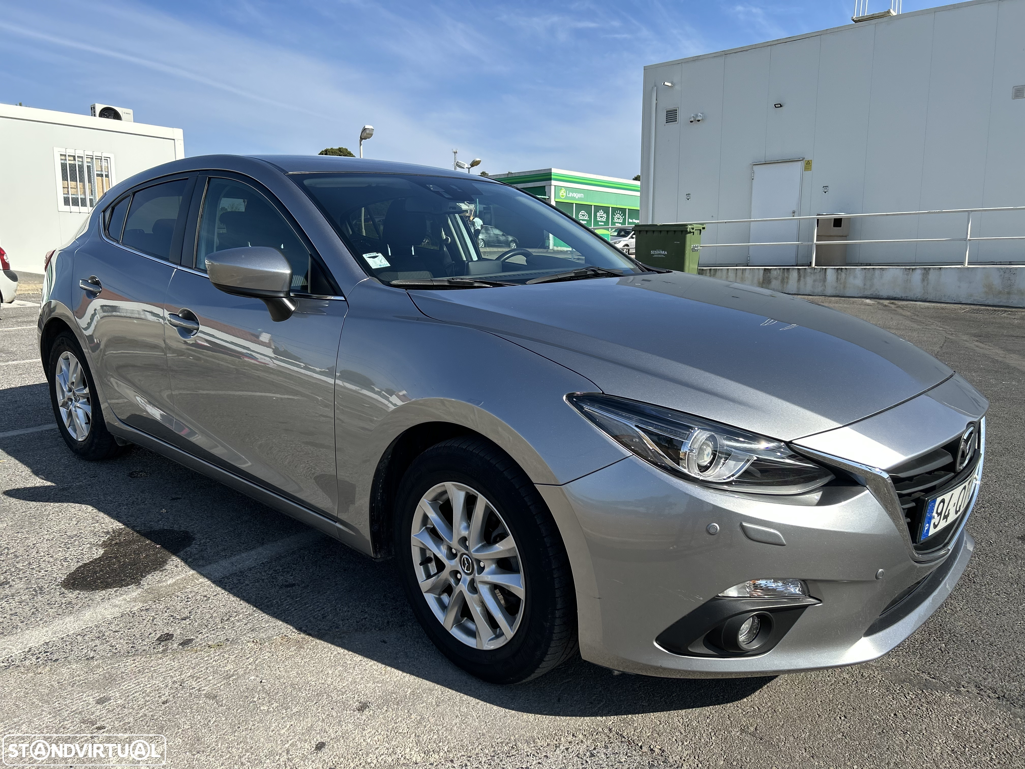 Mazda 3 1.5 Sky-G Evolve HS Navi - 17