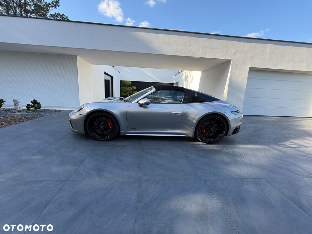 Porsche 911 Targa 4 GTS - 2