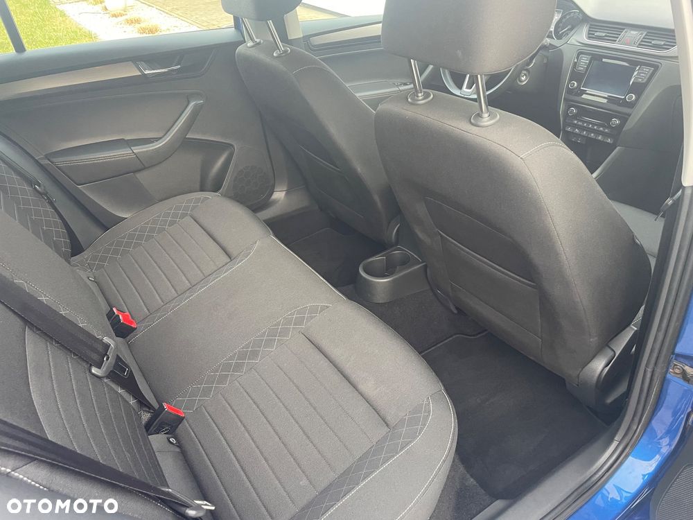 Skoda RAPID Spb 1.0 TSI Style - 23