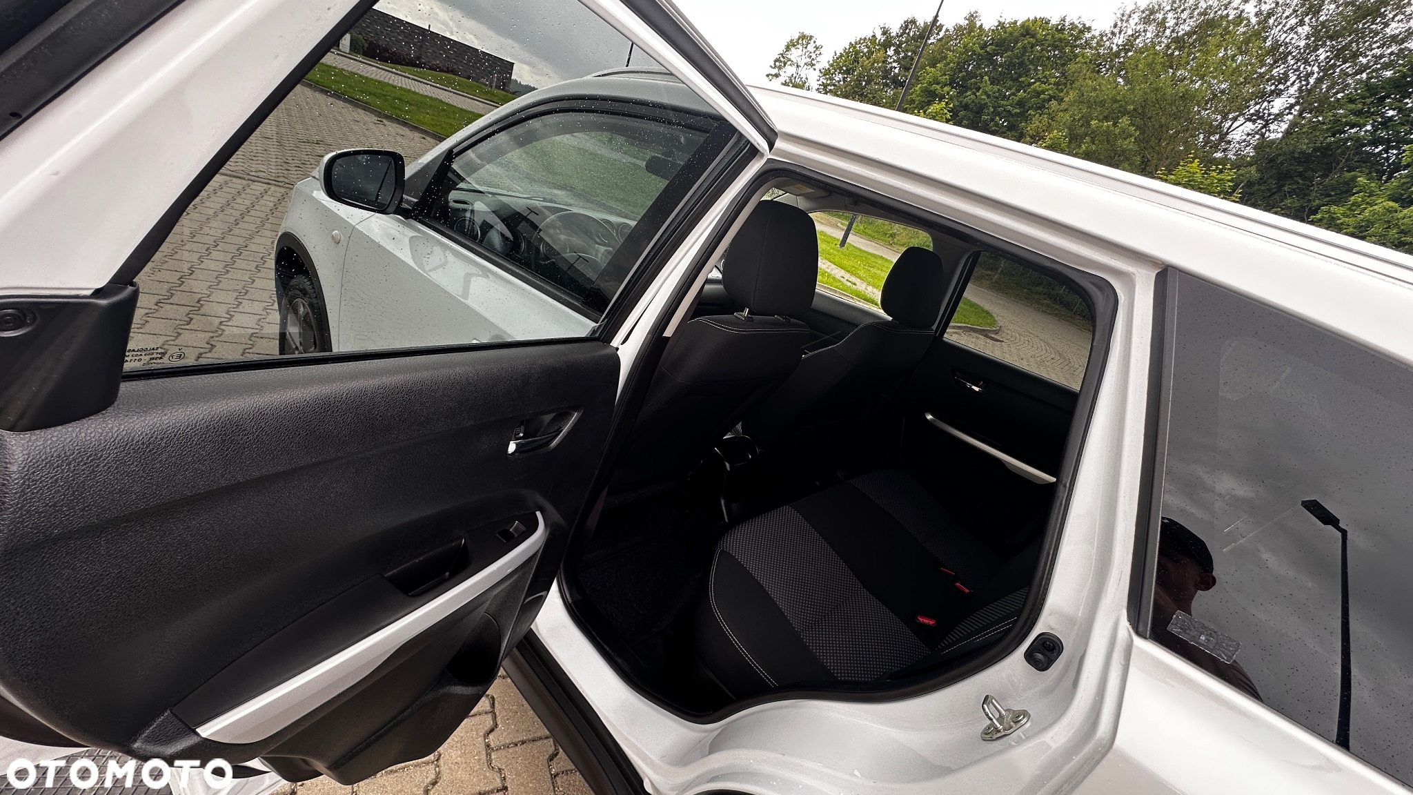 Suzuki Vitara 1.6 DDiS (4x4) Allgrip Comfort - 13