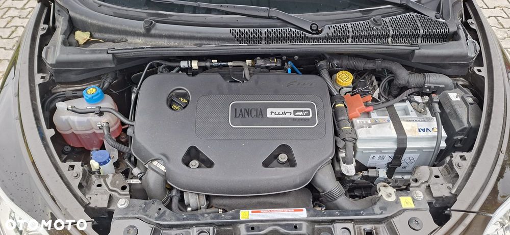 Lancia Ypsilon Y 0.9 TwinAir Turbo 8V Automatik Platinum - 26