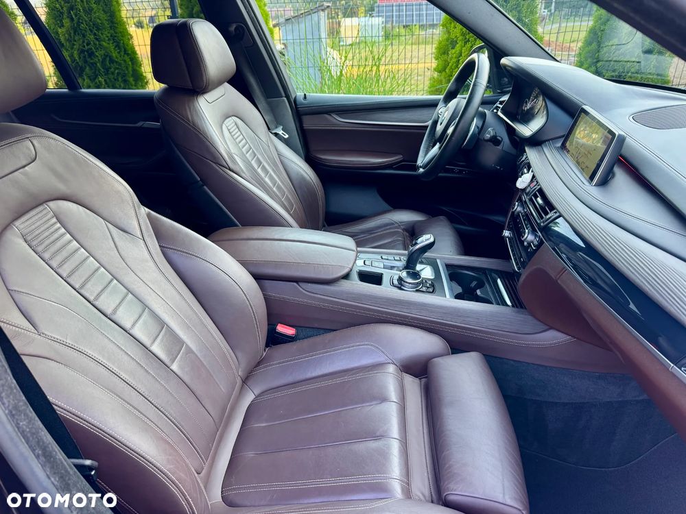 BMW X5 xDrive40d - 16