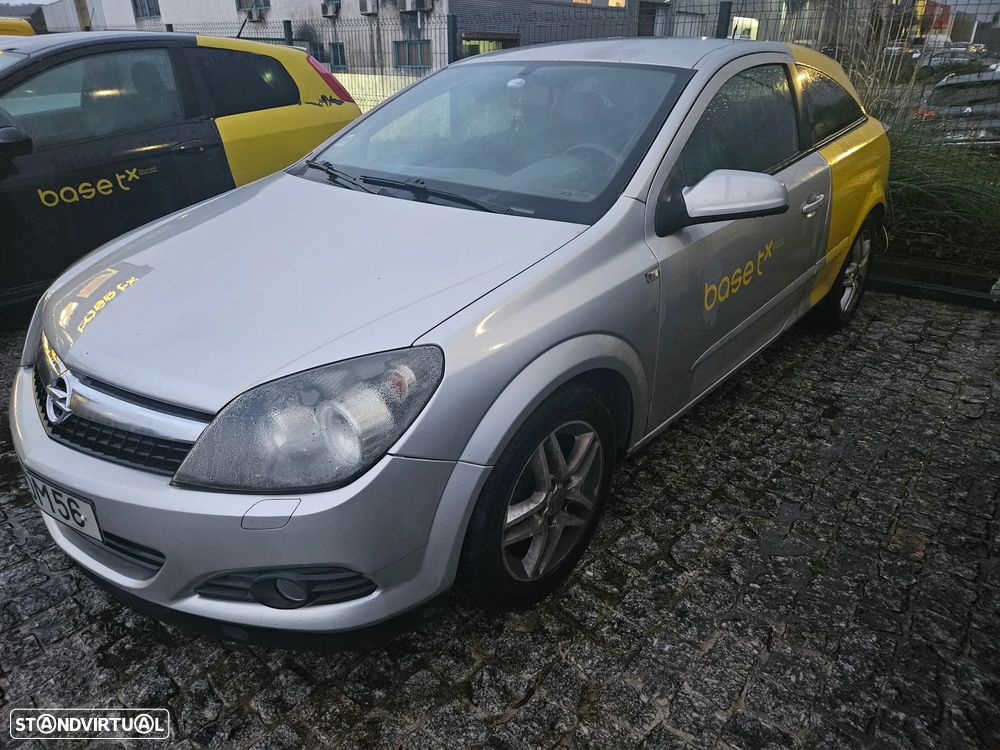 Opel Astra GTC 1.3 CDTI - 3