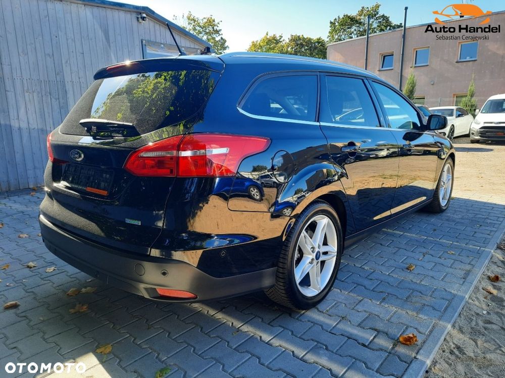 Ford Focus Turnier 1.0 EcoBoost Start-Stopp-System TITANIUM - 14