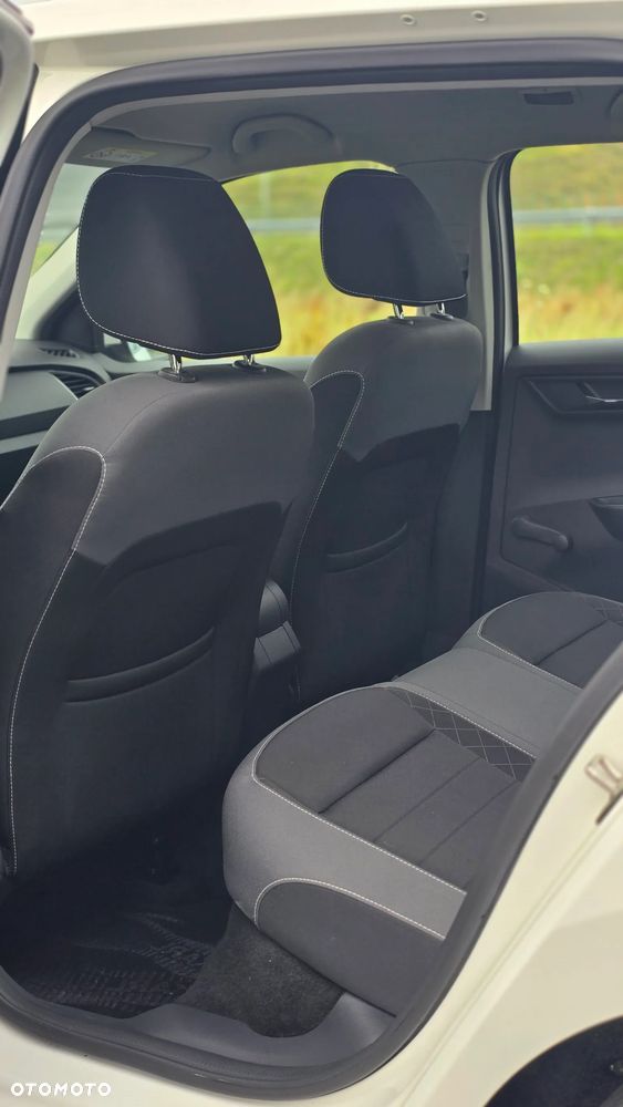 Skoda Fabia 1.0 TSI Ambition - 12