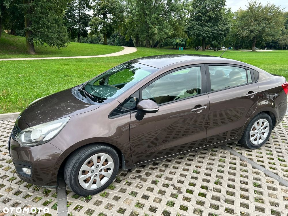 Kia Rio 1.4 XL - 3