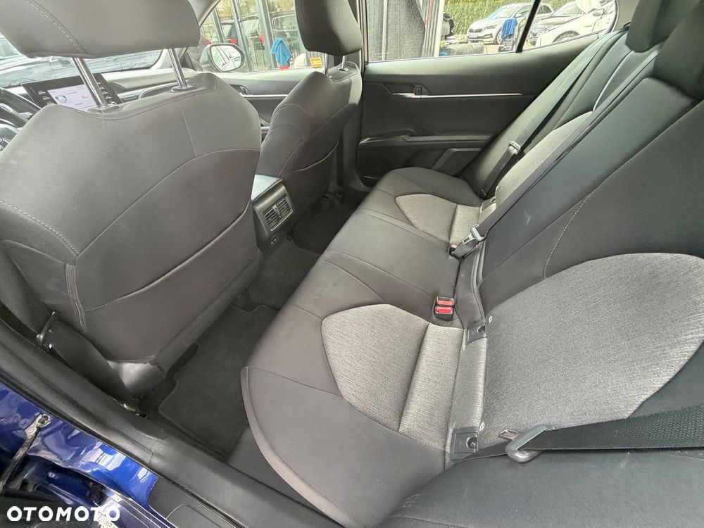 Toyota Camry 2.5 Hybrid Comfort CVT - 31