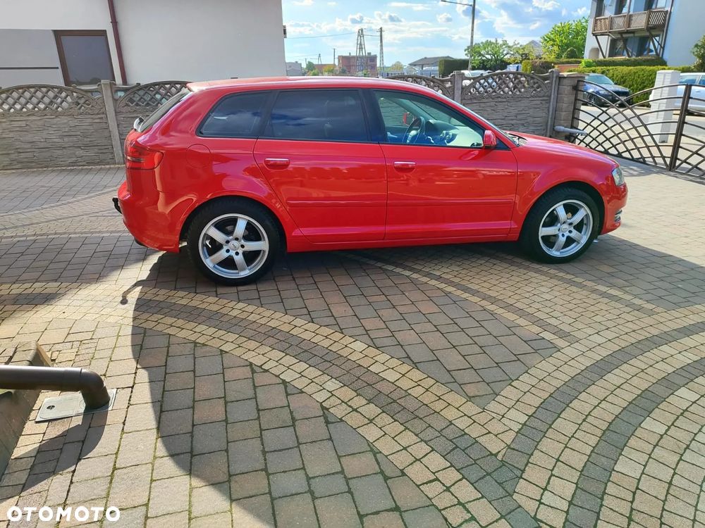 Audi A3 Sportback - 4