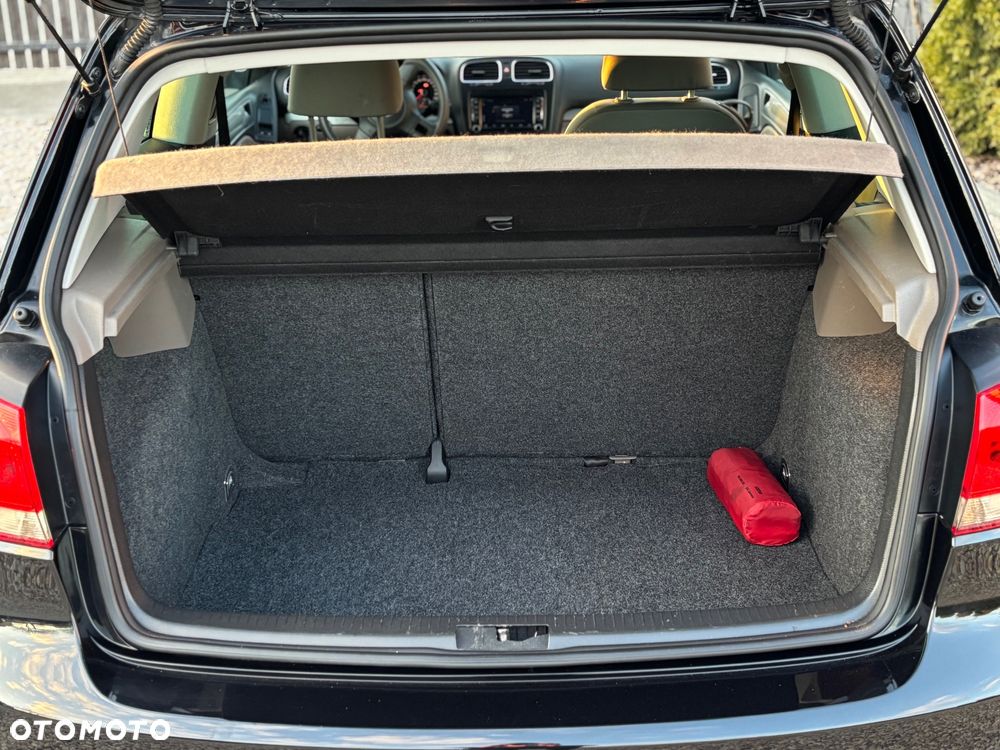 Volkswagen Golf 1.6 United - 18