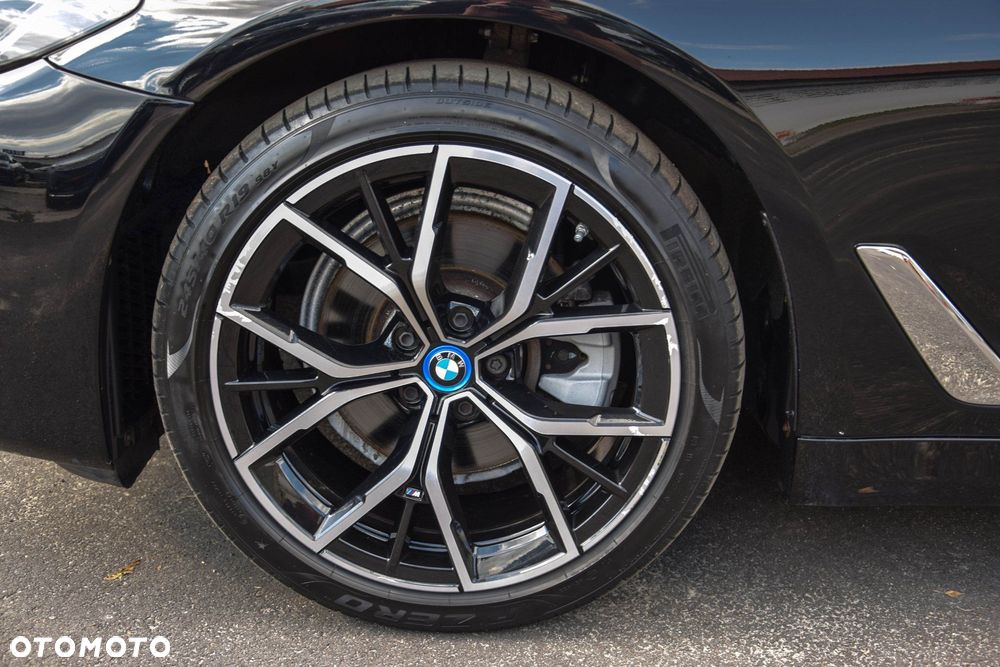 BMW Seria 5 520d Luxury Line sport - 37