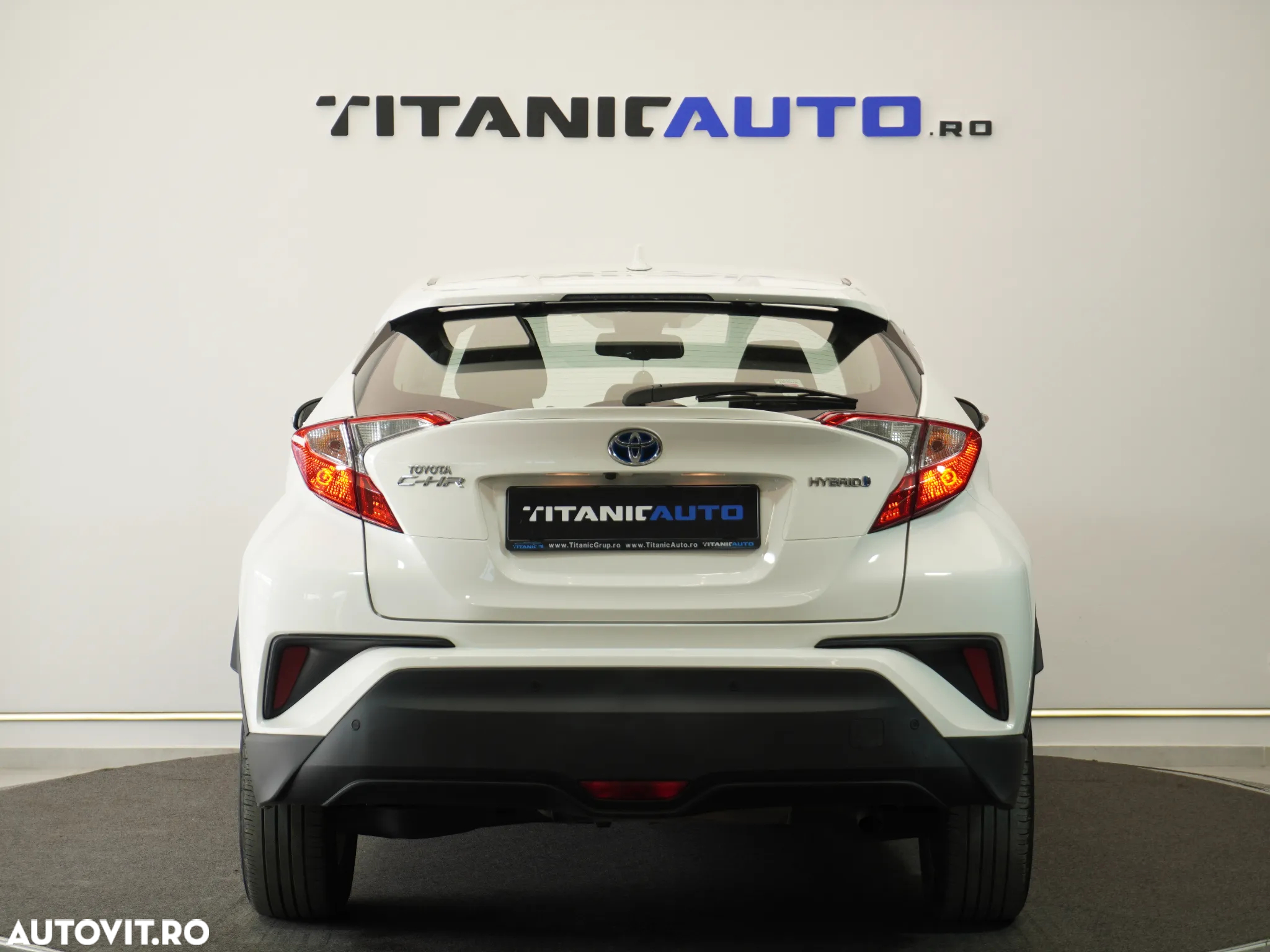 Toyota C-HR 1.8 HSD 4x2 CVT C-ult LED - 9