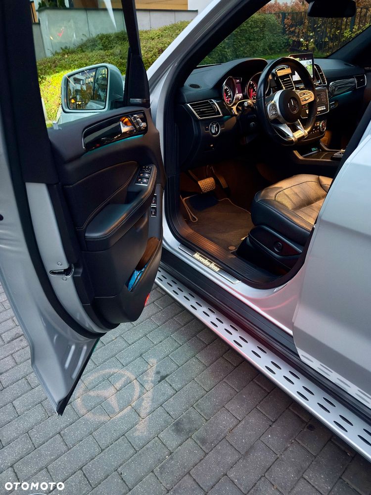 Mercedes-Benz GLS 450 4-Matic - 11