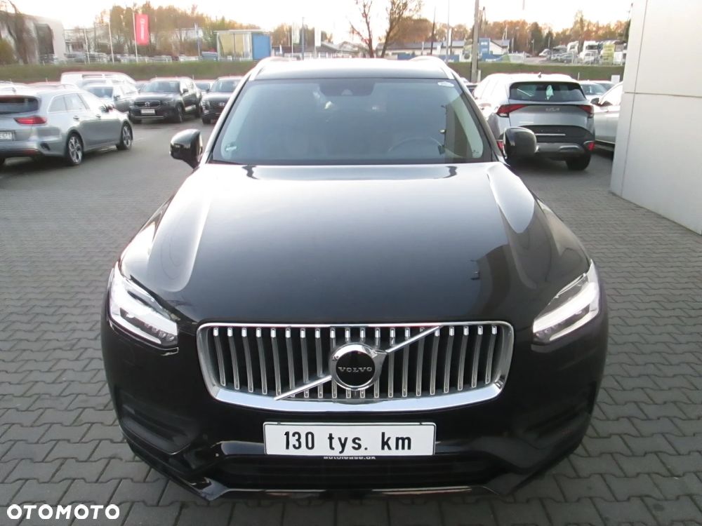 Volvo XC 90 B5 D AWD Geartronic Momentum Pro - 22