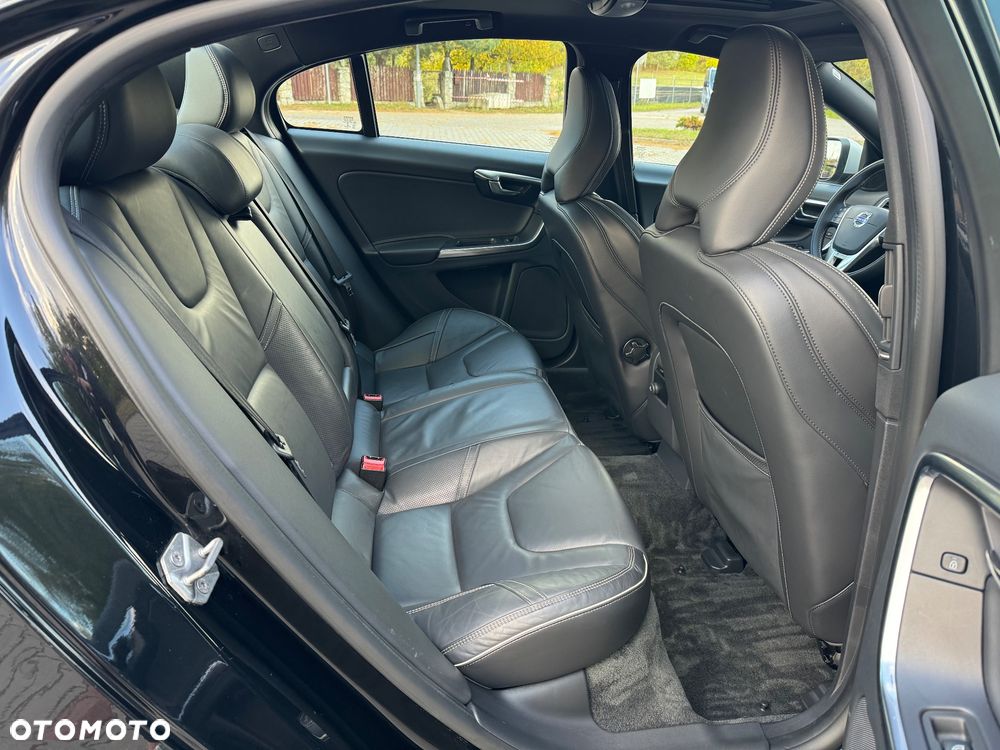 Volvo S60 D3 Summum - 20