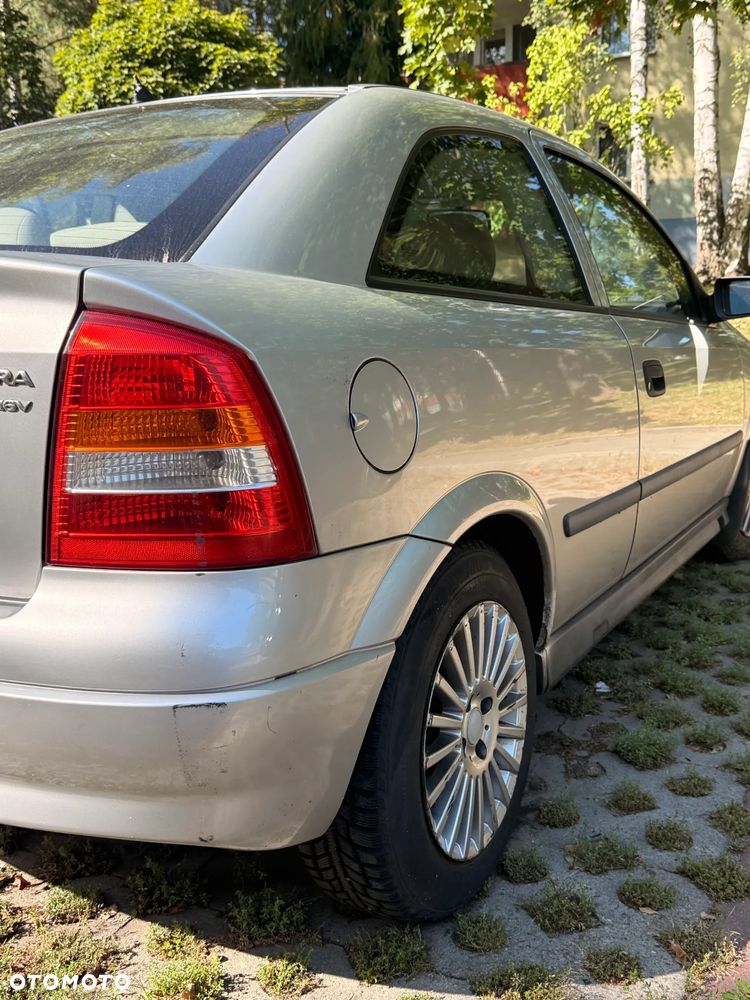 Opel Astra - 2