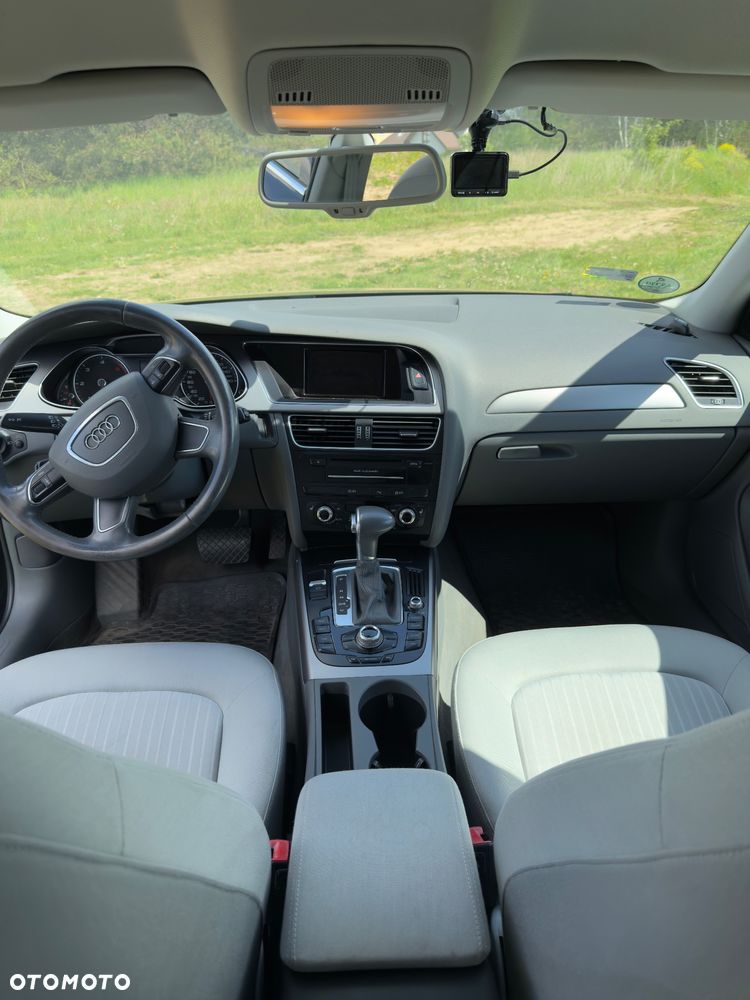 Audi A4 Avant 2.0 TDI DPF multitronic Ambition - 9