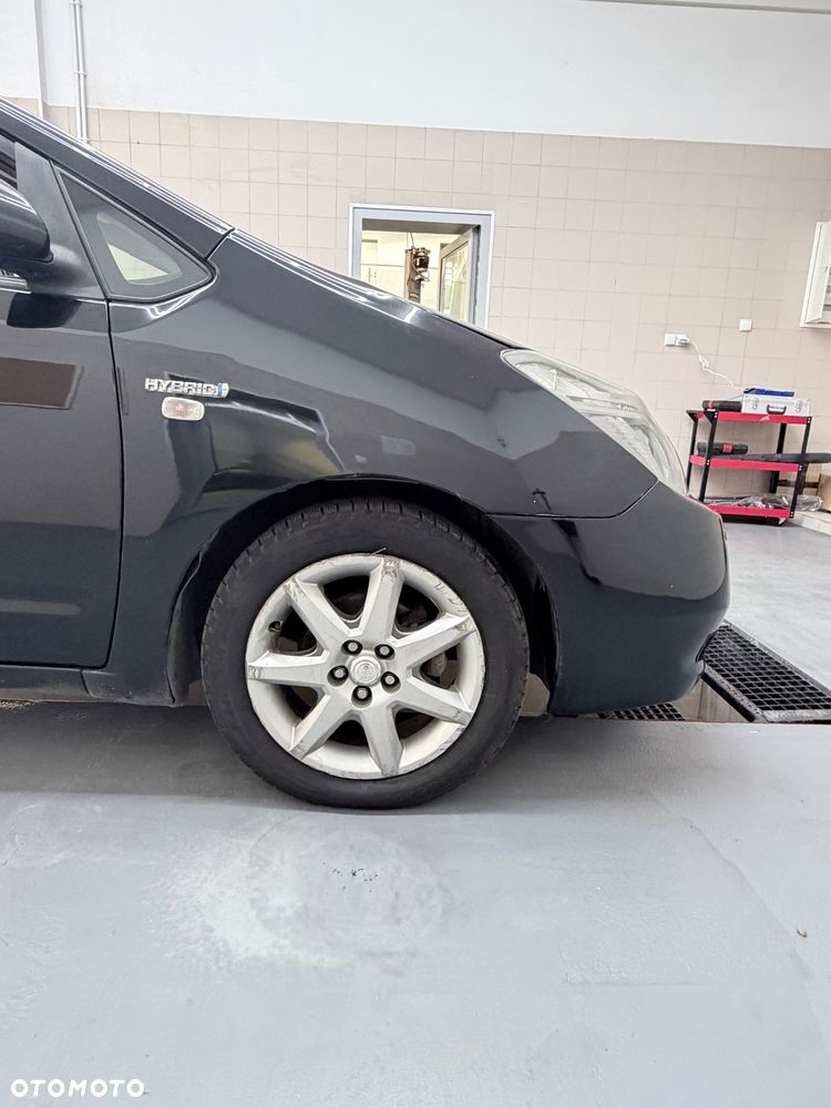 Toyota Prius 1.5 VVT-i Prestige - 12