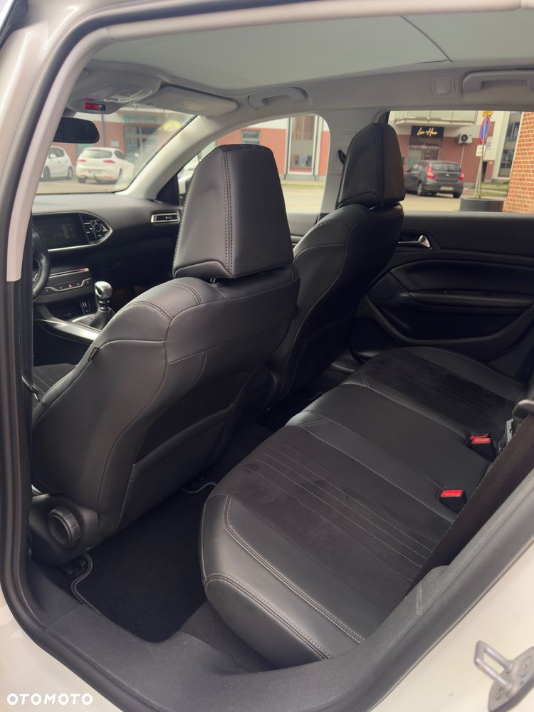 Peugeot 308 e-HDi 115 Stop & Start Allure - 10