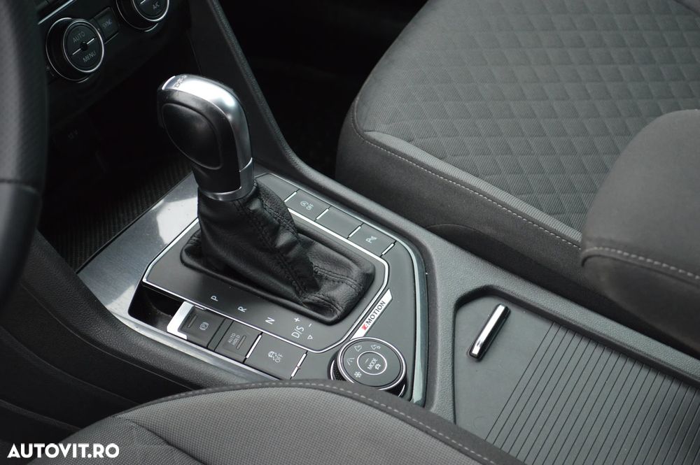 Volkswagen Tiguan 2.0 TDI 4Mot DSG Comfortline - 12