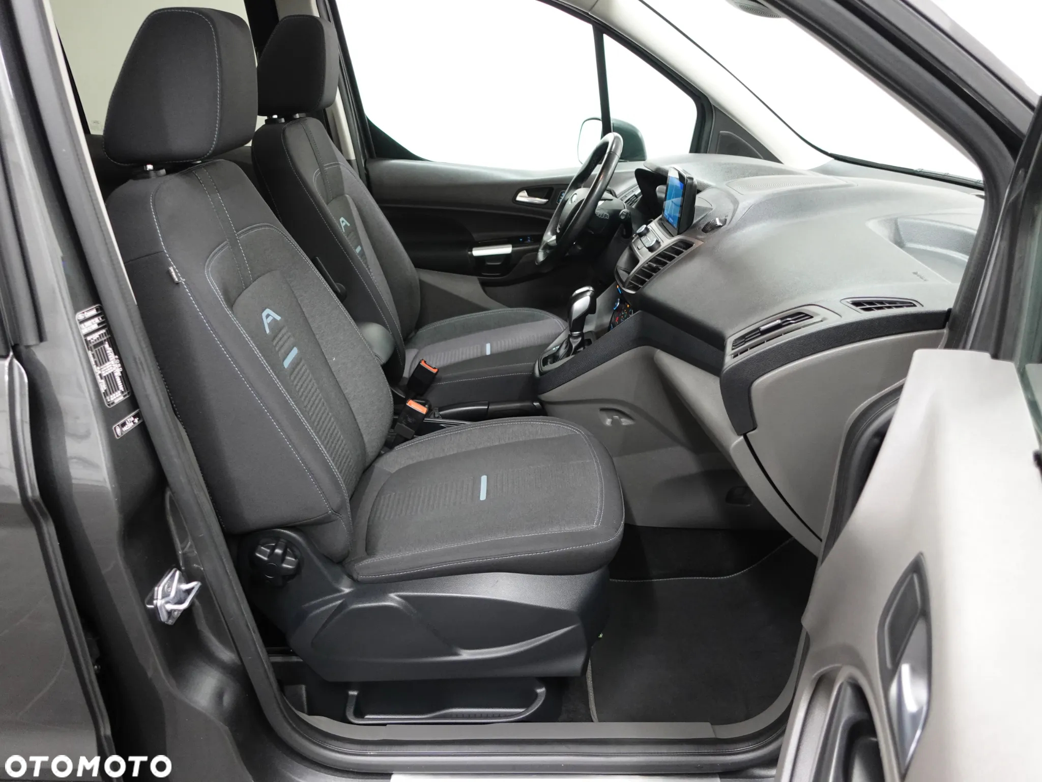 Ford Tourneo Connect 1.5 EcoBlue Start-Stop Active - 28