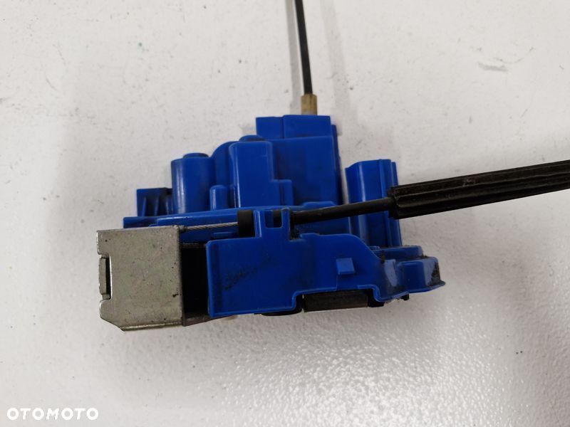 fiat 500l zamek drzwi lewy tył tylny 51892161 5 pin - 3