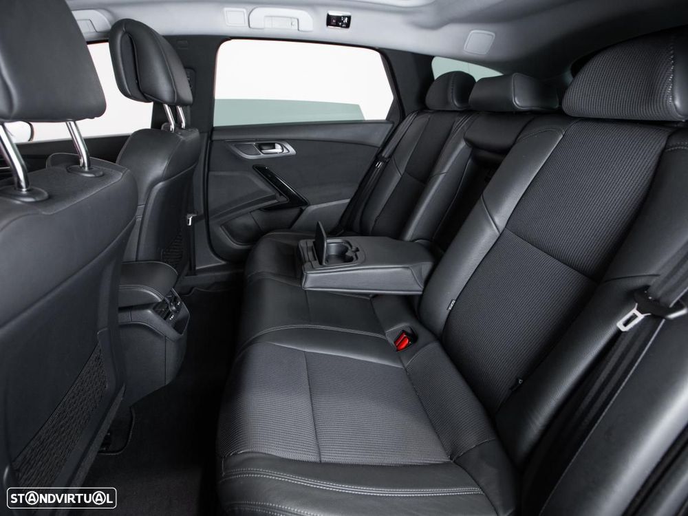 Peugeot 508 SW - 8