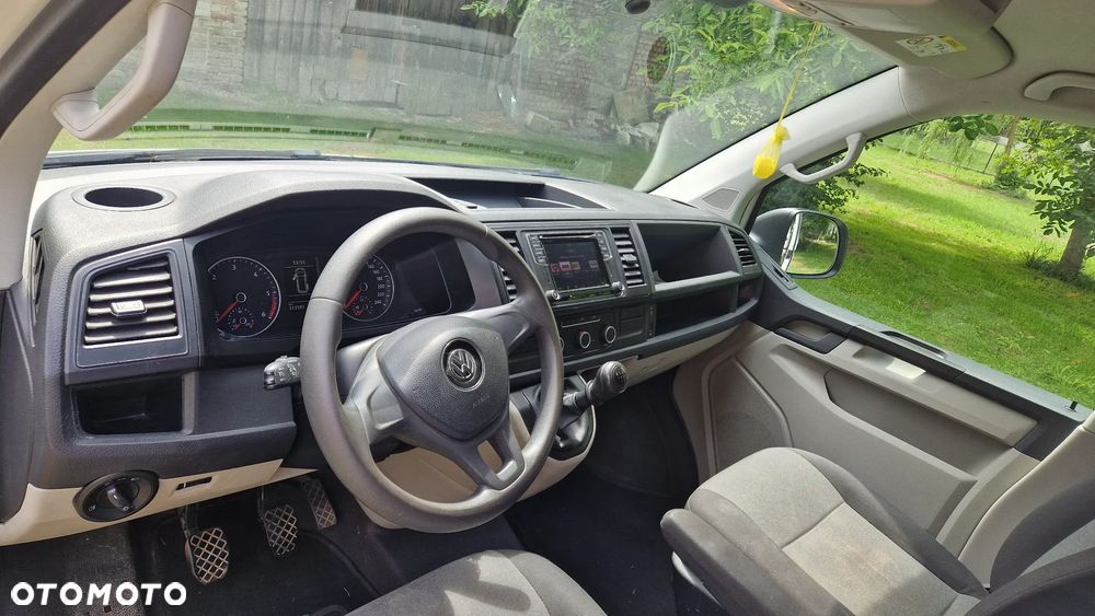 Volkswagen Transporter L2H1 - 11