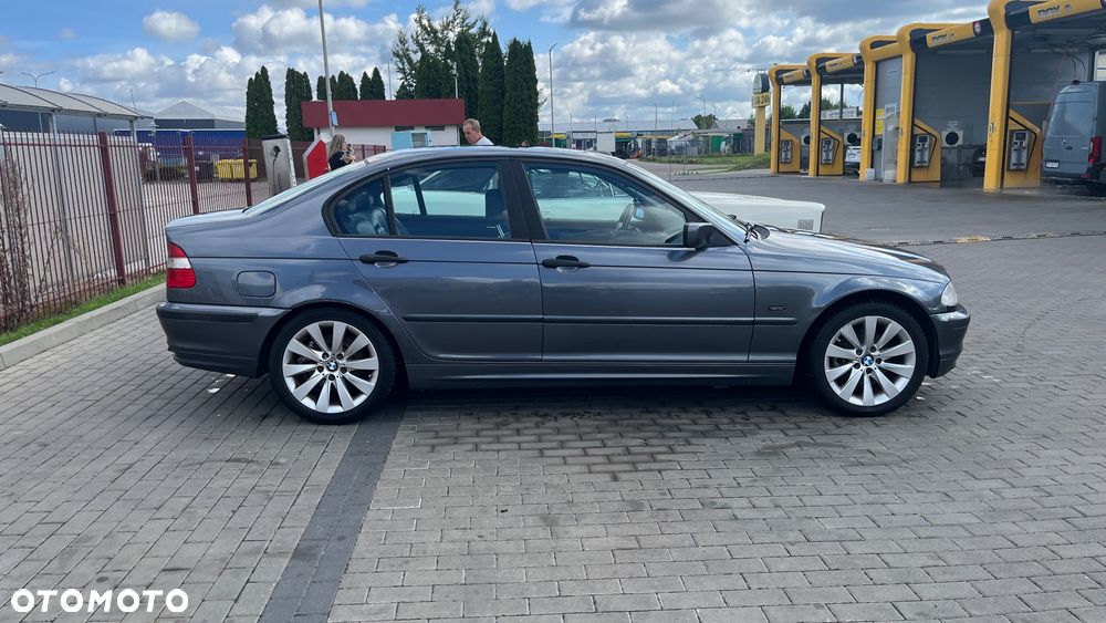 BMW Seria 3 320d - 7