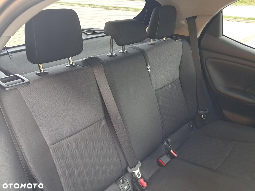 Toyota Yaris Hybrid 1.5 Style - 20