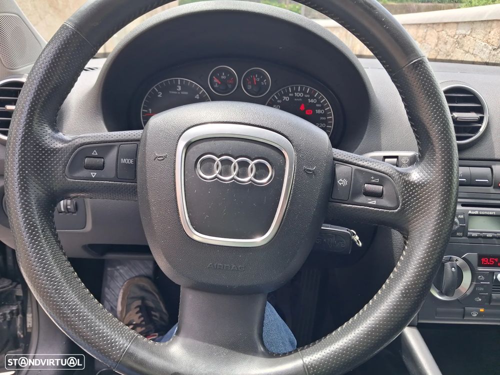 Audi A3 Sportback 2.0 TDi Sport 18 - 18
