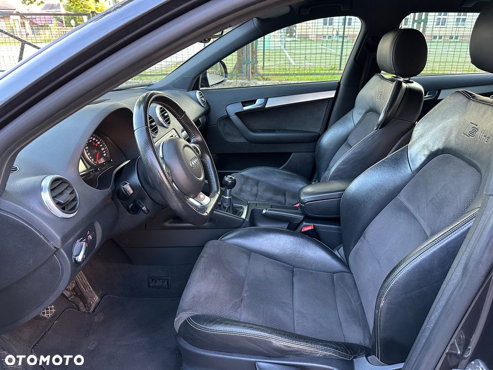 Audi A3 Sportback 2.0 TDI DPF Ambiente - 9