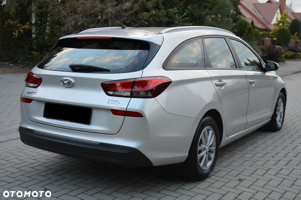 Hyundai i30 1.0 T-GDI Connect & Go - 5