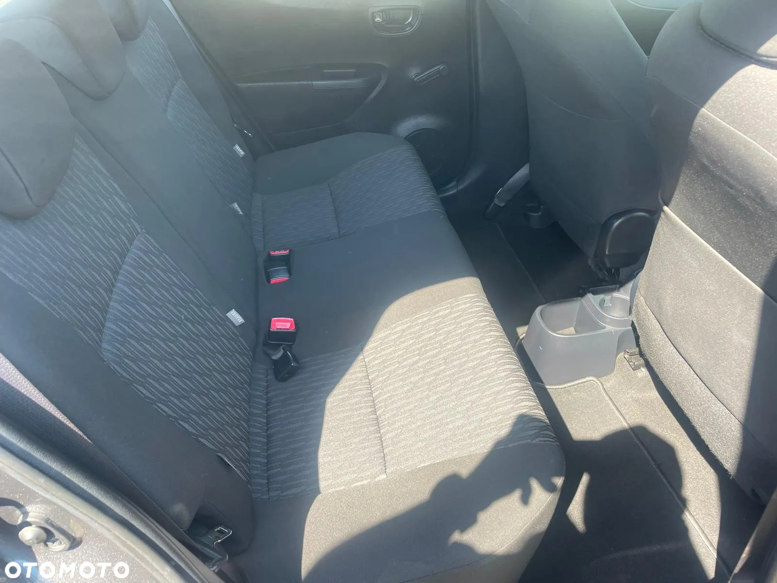 Toyota Yaris 1.4 D-4D Terra EU5 - 22