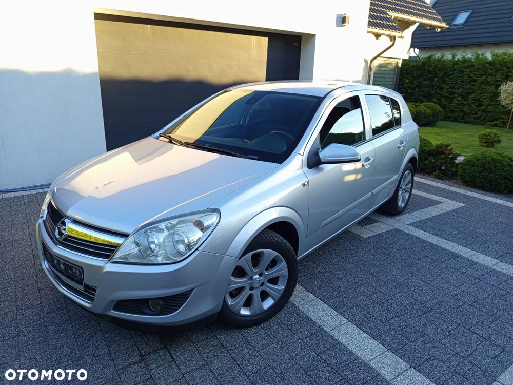 Opel Astra 1.4 Club - 1