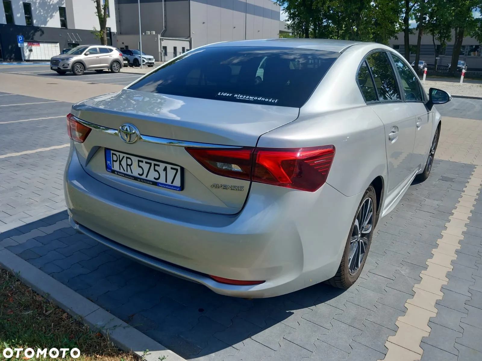 Toyota Avensis 1.8 Premium - 5