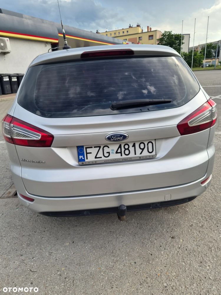 Ford Mondeo - 4