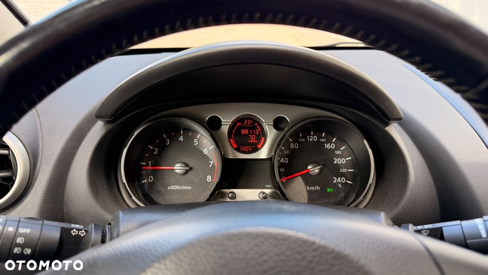 Nissan Qashqai 1.6 Visia - 25
