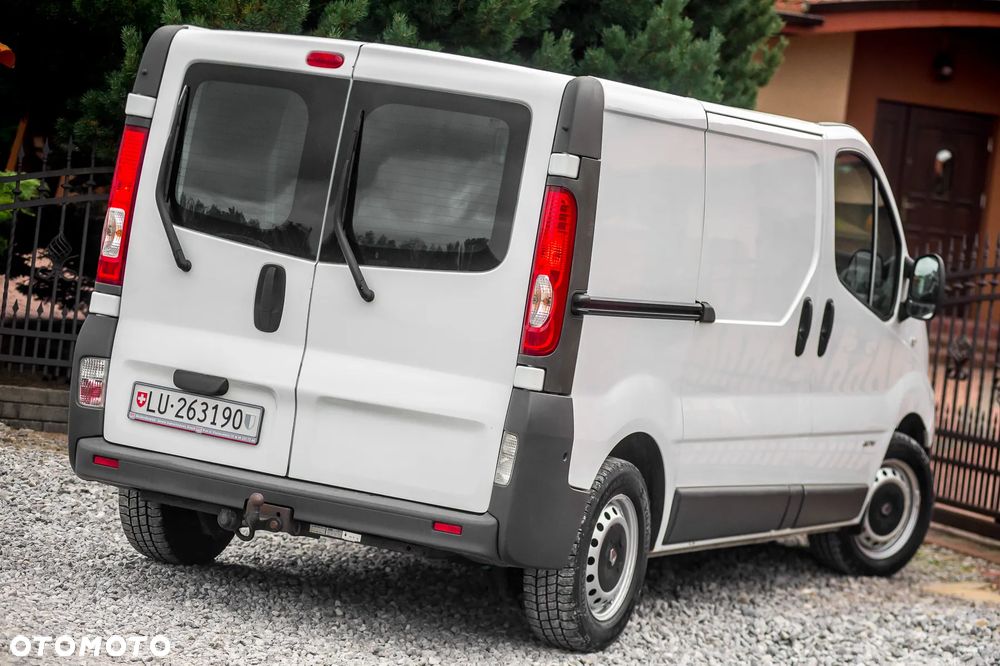 Renault Trafic - 9
