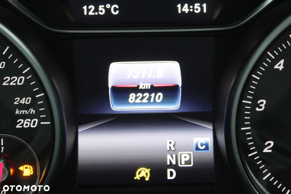 Mercedes-Benz GLA 200 7G-DCT Edition 1 - 17