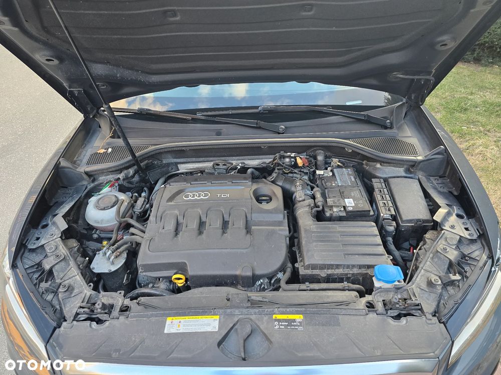 Audi Q2 30 TDI S tronic design - 9