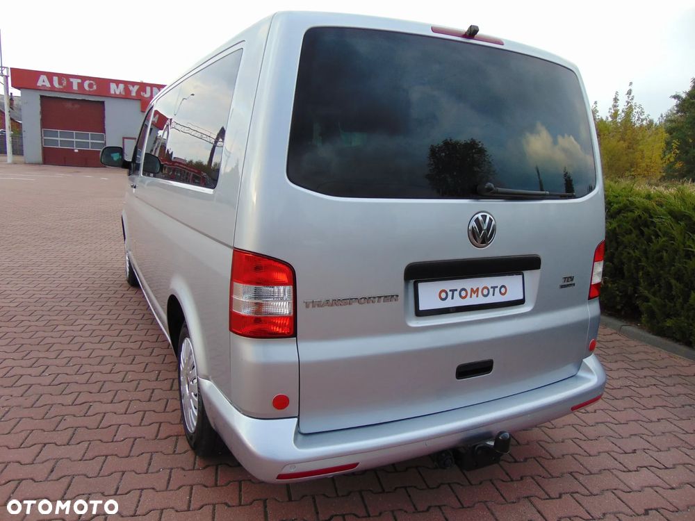 Volkswagen Transporter T5 TDI L2H1 - 10